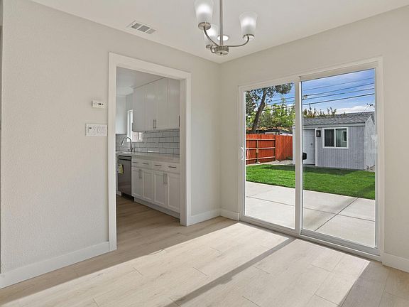 5th image of 4630 Lemon Hill Ave