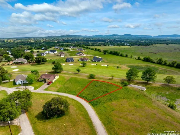 5 ANTLER CIR LOT 5, Bandera, TX 78063