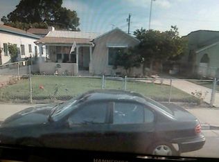 2415 Grand Ave, Huntington Park, CA 90255
