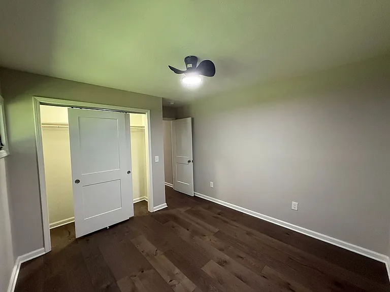 4806 Belinder Ct — Photo 15