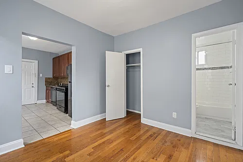 Floor plan 46 East 14th Street - 2R