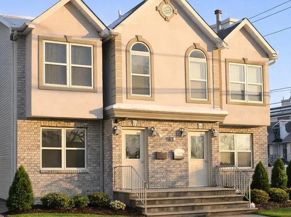 146 Jefferson Ave APT B, Mineola, NY 11501