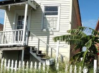 5124 Avenue M, Galveston, TX 77551