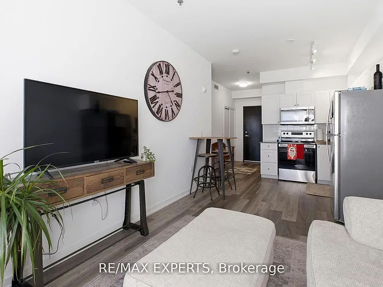 430 Essa Rd #325 — Photo 15