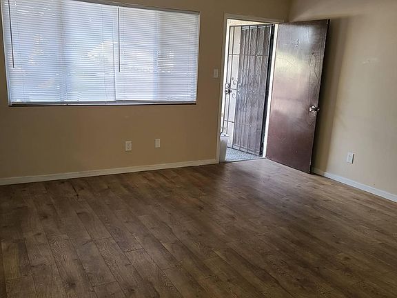 4th image of 12247 Grevillea Ave #B