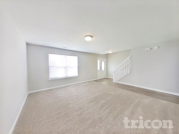 3rd image of 87 Lasalle Ln