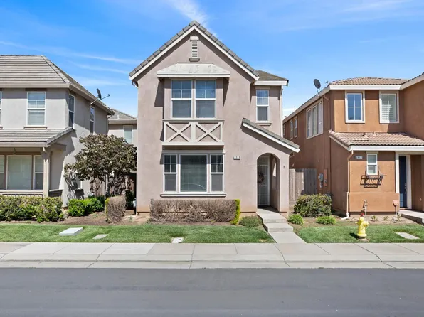 2816 Hawaiian Petrel Ave, Modesto, CA 95355