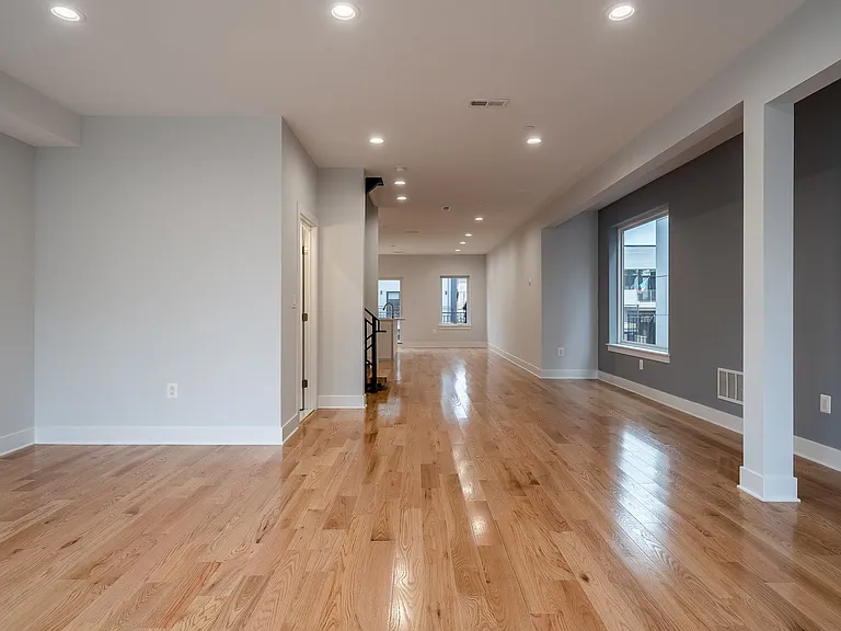 237 Tasker St — Photo 25