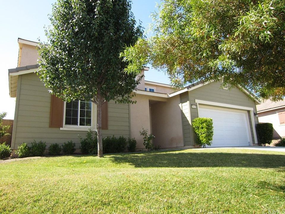 1st image of 35610 Summerholly Ln