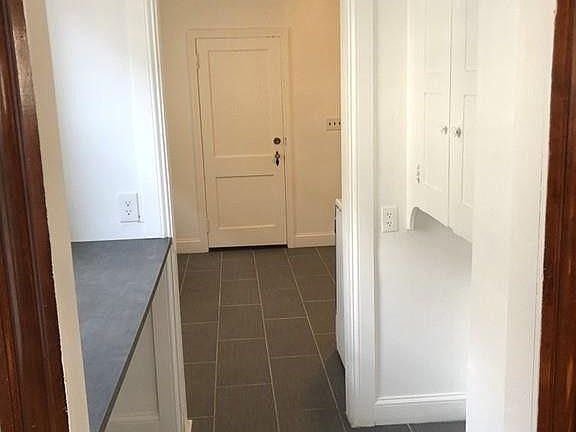 5th image of 1923 Cornell Ave