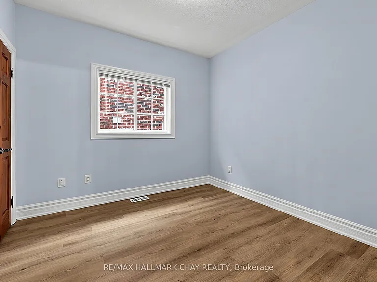 2040 Celeste St #MAIN — Photo 11