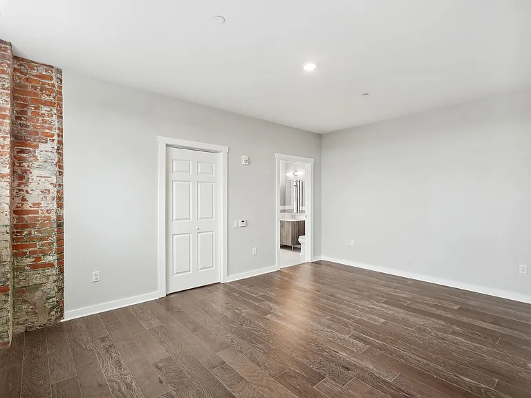 210 Main — Photo 12