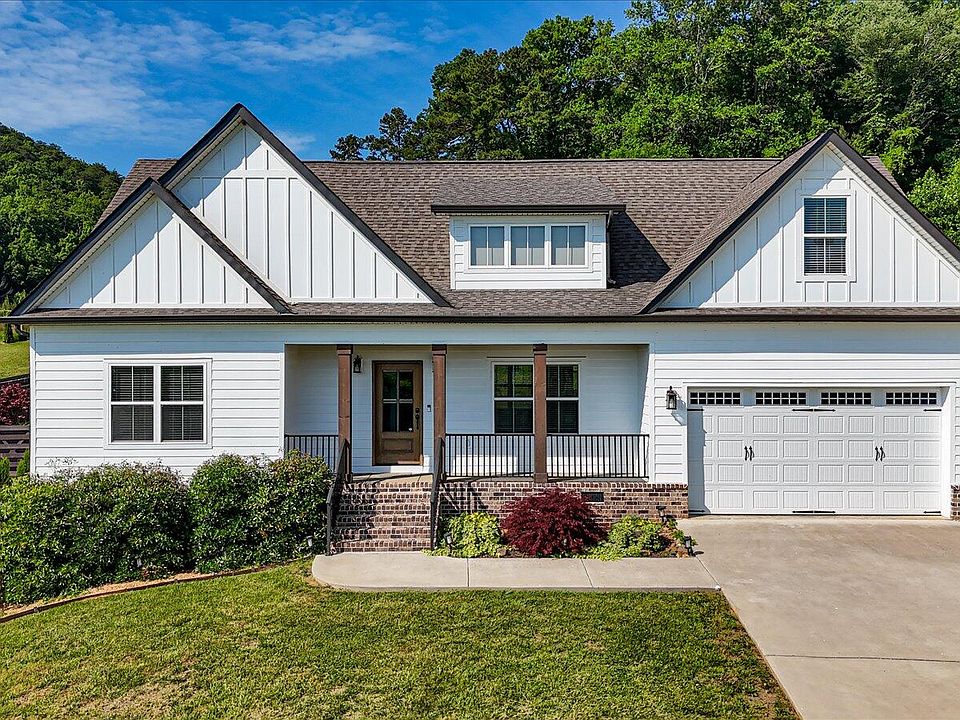 1st image of 315 Windy Hill Dr
