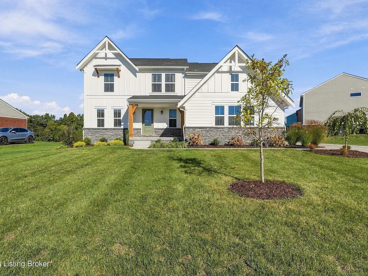 4 bed, 2.5 bath, 2955 sqft, $3,500 — Photo 1