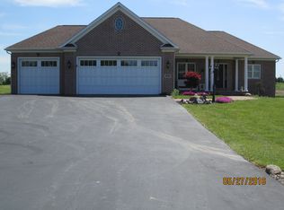 1718 Bell Rd, Wooster, OH 44691