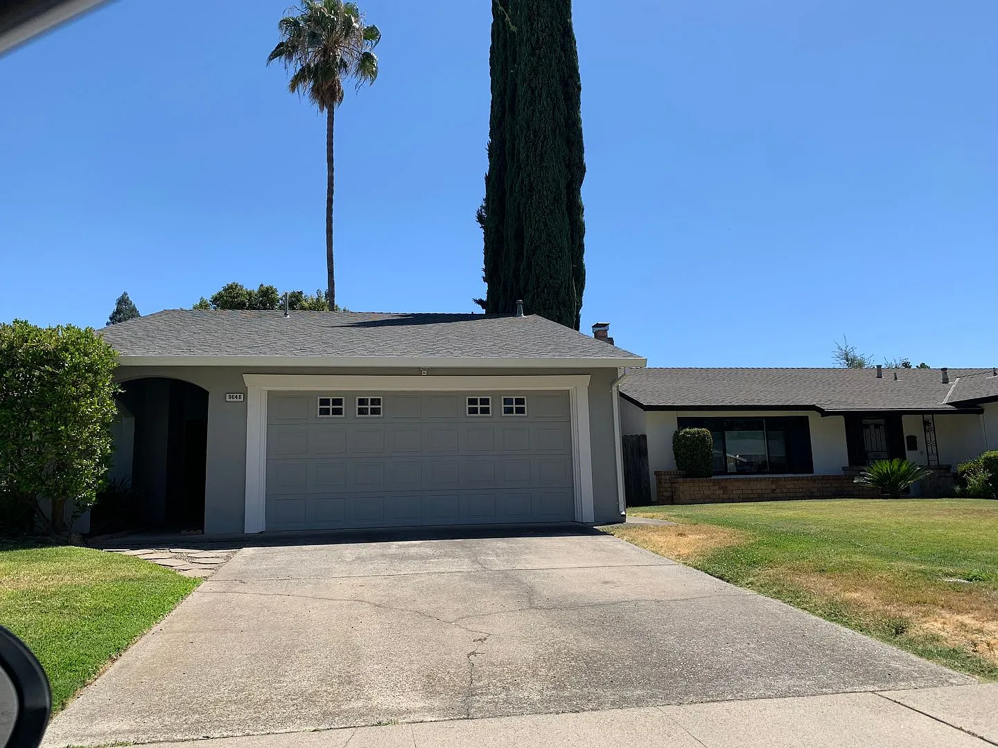 Adorable well maintained 3 bedroom 2 bath home — Photo 1