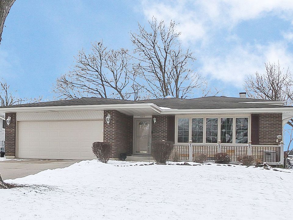 1st image of 1033 Lakewood Dr