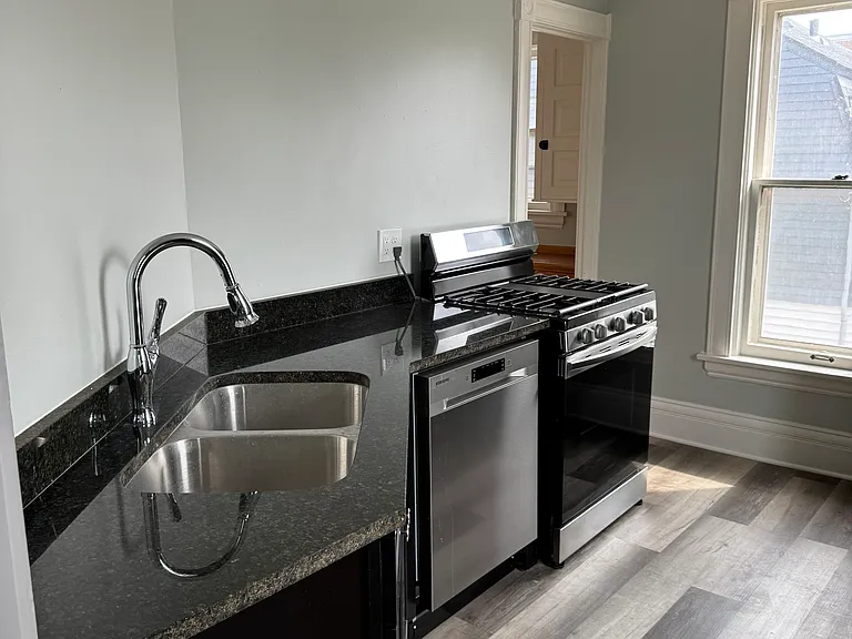 3020 James Ave S #3 — Photo 19