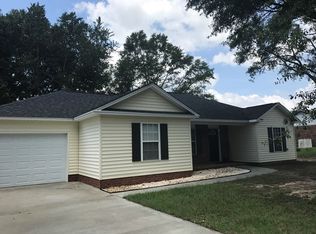3103 Chris Dr, Dalzell, SC 29040