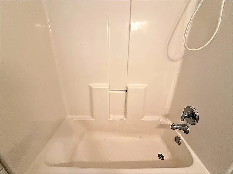 6424 Monica Dr — Photo 13