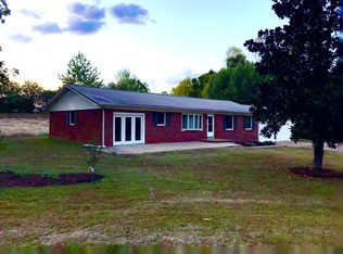 3640 Flatwoods Rd, Camden, TN 38320