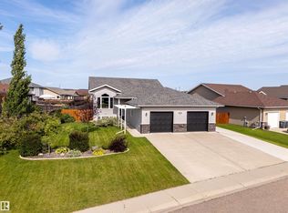 4916 59th Ave, Cold Lake, AB T9M 0C2