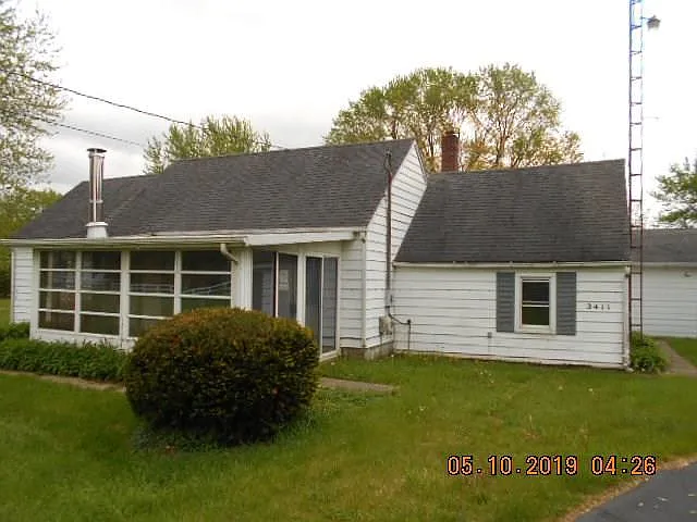 3411 Johnson Rd photo 1