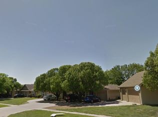 2813 Four Wheel Dr, Lawrence, KS 66047