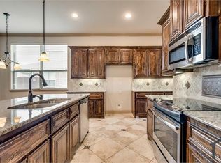 3113 Clear Springs Dr, Forney, TX 75126