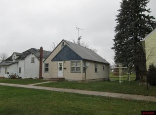 205 9th Ave S, Saint James, MN 56081