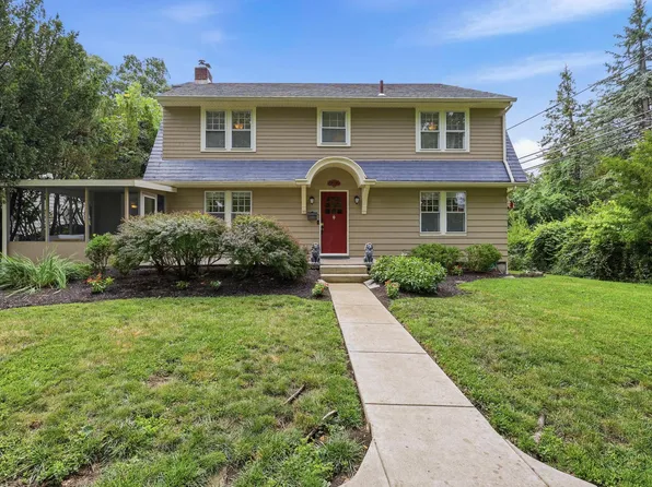 23 Blenheim Rd, Columbus, OH 43214
