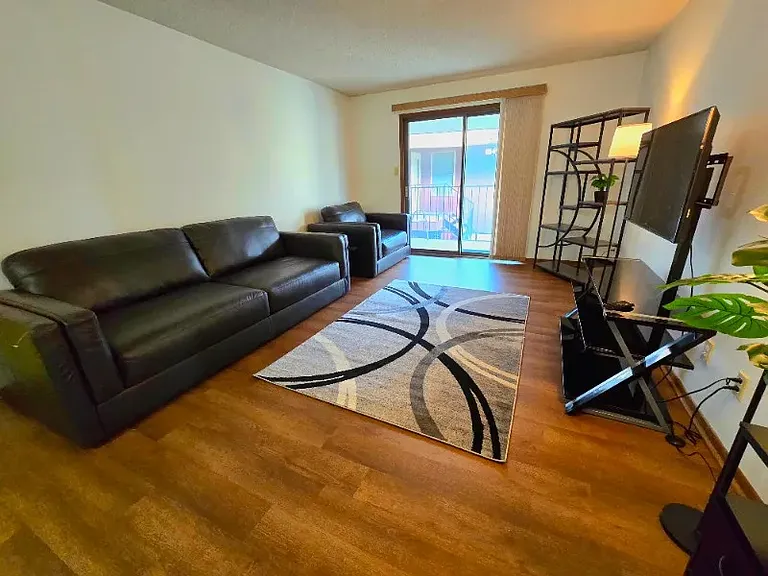3034 SW Lydia Ave #211 — Photo 2