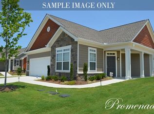 173 Nandina Ct, Fayetteville, NC 28311