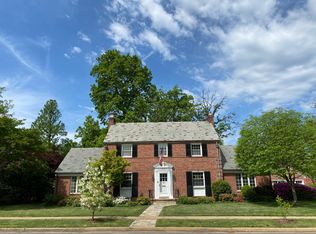 2328 S Nash St, Arlington, VA 22202