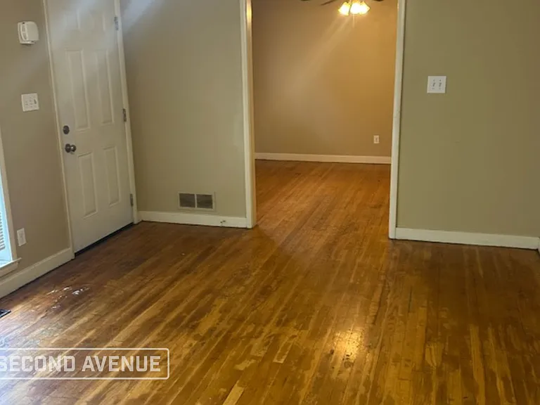 957 Hickory Cir — Photo 13