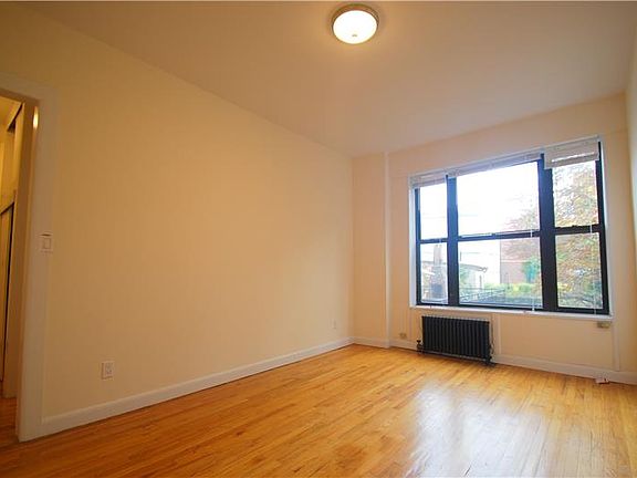 3rd image of 334 W 22nd St APT 15