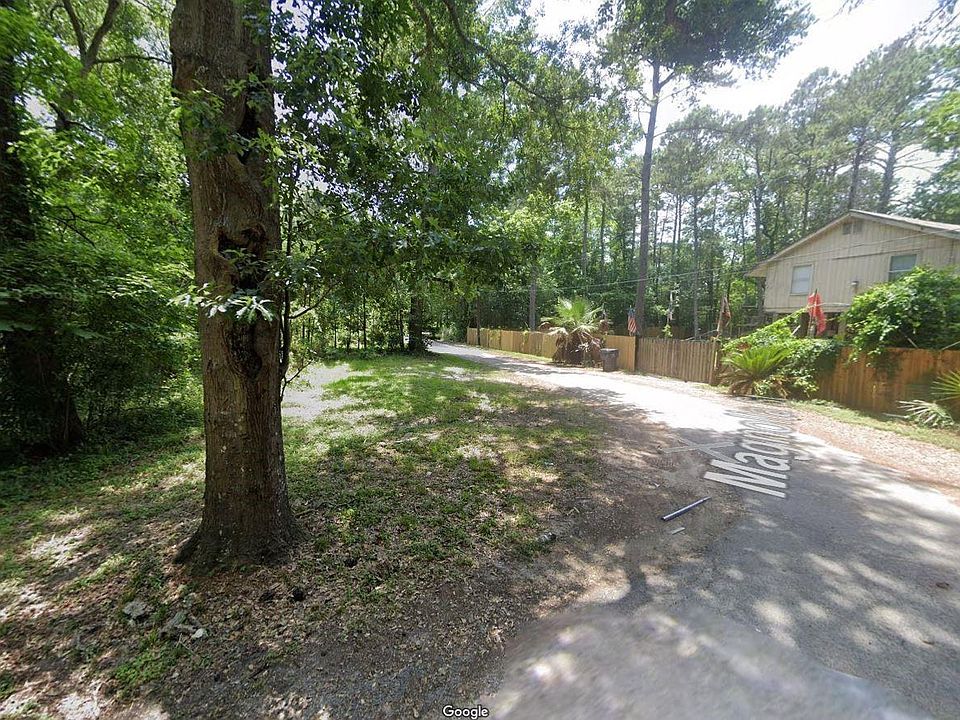 1st image of 27 Magnolia St #27