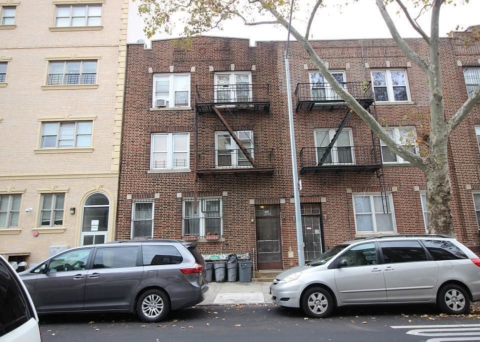 1st image of 1349 57th St #1