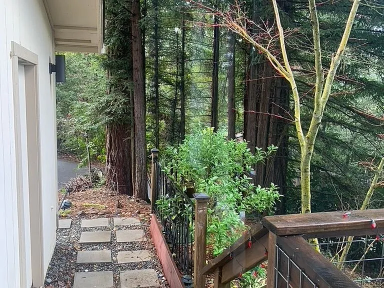 14432 McLane Ave — Photo 16