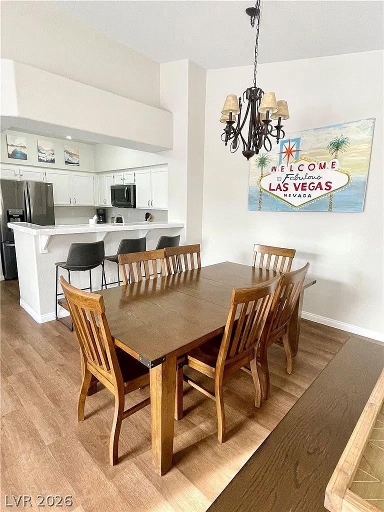 2 bed, 2.0 bath, 1074 sqft, $1,790 — Photo 4
