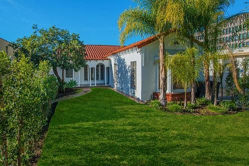 1st image of 6228 San Vicente Blvd