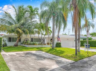4442 Seagrape Dr, Fort Lauderdale, FL 33308