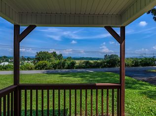 445 Berry Ridge Rd, Jonesborough, TN 37659