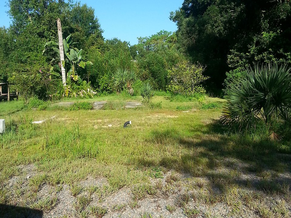 1st image of 4504 Carolyn Ct