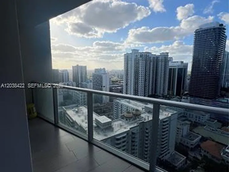 1100 S Miami Ave #2710 — Photo 15