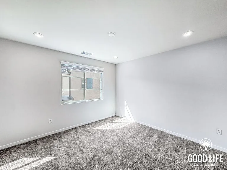 9194 Connolly Ln — Photo 13