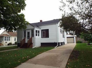 5618 40th Ave, Kenosha, WI 53144