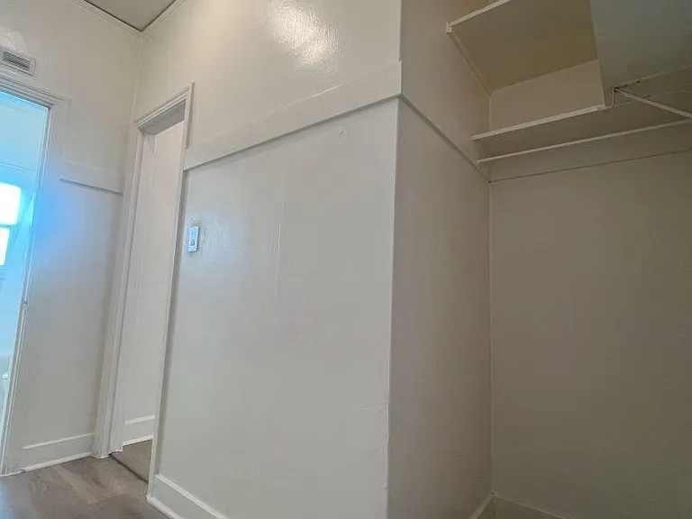 474 S Livermore Ave — Photo 9