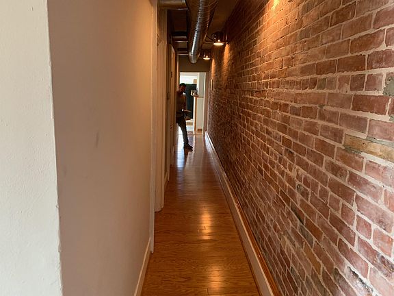 4th image of 74 Days Park APT 8