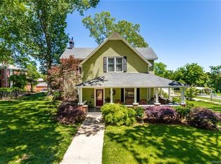 102 N Gaston St, Kings Mountain, NC 28086